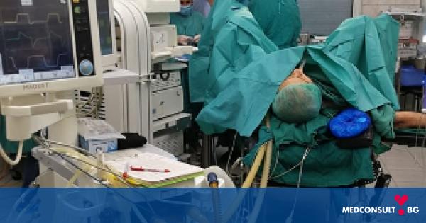 Лекари от УМБАЛ „Св. Марина“ – Варна извършиха първата имплантация на изкуствен сфинктер на пикочния мехур