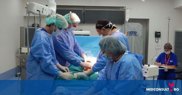 В болница „Уни Хоспитал“ поставят безплатни колянни стави