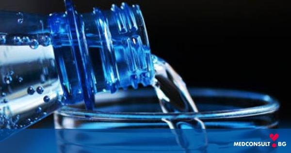 93% от бутилираната питейна вода съдържа микропластични частици